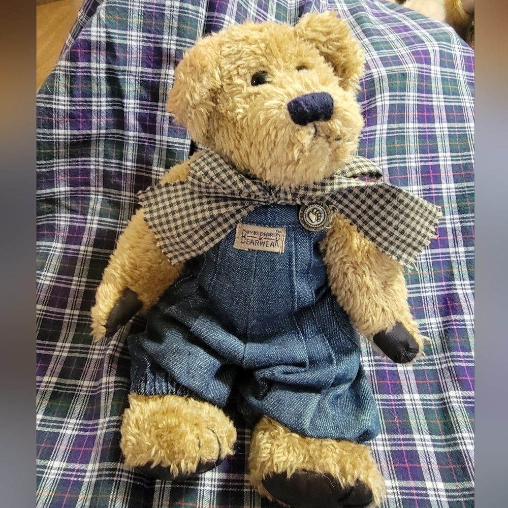Retired 10 inch, Boyd bear, With Leather Paws And Super Cute Coveralls, No Tag